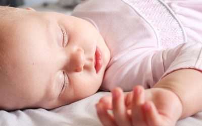 Sueño: Cómo ayudar al recién nacido a distinguir el día de la noche